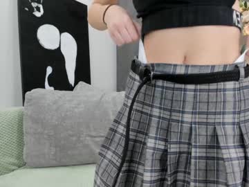 girl
        blissgliss cam image #3349477