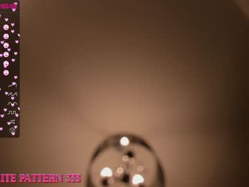 girl
        lindawarners cam image #1065234