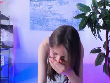 girl
        millamorni cam image #1867466