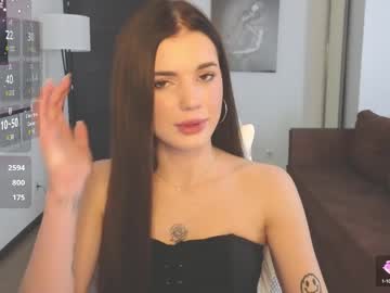 girl
        adri_dream cam image #6634682