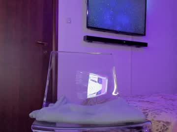 girl
        bri4anna cam image #6027152