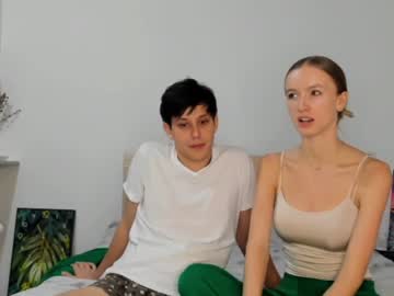couple
        hot_ho cam image #585546