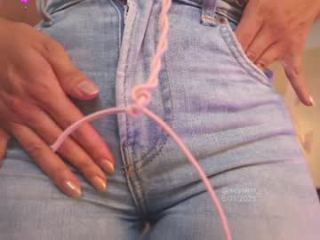 girl
        lanie__ cam image #5859837