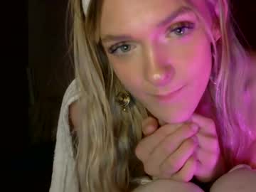 girl Cam Girls Masturbating With Dildos On Chaturbate with elffiee__erotica