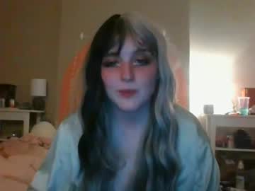 girl Cam Girls Masturbating With Dildos On Chaturbate with lilmisspuppet