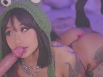 girl
        nekyra_san cam image #6714376