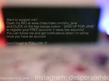 girl
        shy_jane cam image #1846468