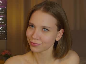 girl
        dorettafreestone cam image #5582744