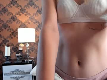 girl Cam Girls Masturbating With Dildos On Chaturbate with aislyheath