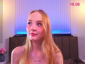 girl
        lissa_meooow cam image #4840457