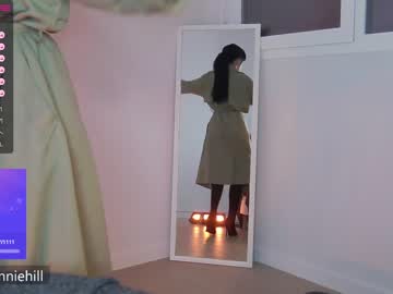 girl
        anniehillofficial_ cam image #1942985