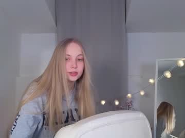 girl
        appr0ved cam image #3370432