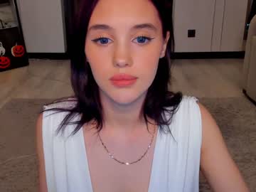 girl
        angella_kleee cam image #2744164