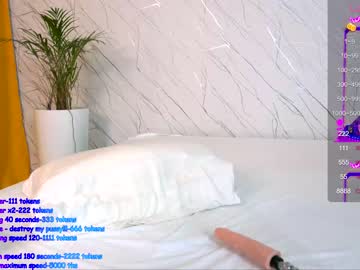 couple
        blonde_bigtits cam image #3873533
