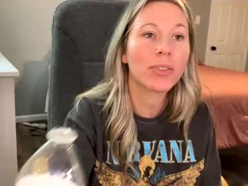 girl
        texas_blonde cam image #2426054
