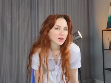 girl
        lynnalltop cam image #4480648