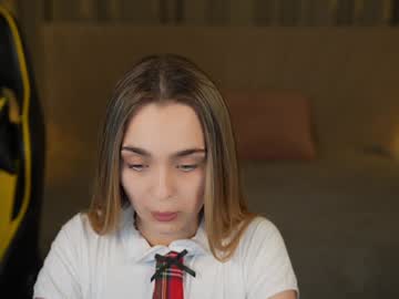 girl
        lana_pulse cam image #5247726