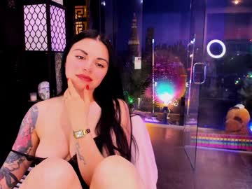 girl
        alma_pearl cam image #6753575