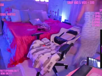 girl
        butterybubblebutt cam image #4644831