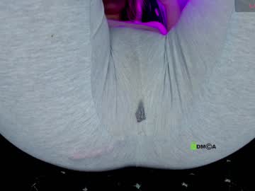 girl
        love_hard_kiru cam image #5051249