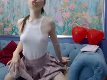 girl
        kriskras__ cam image #1014307
