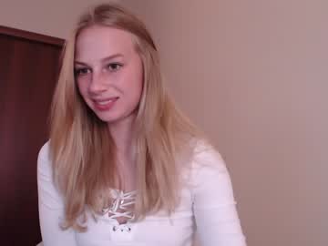 girl
        magic_couple13 cam image #2508140