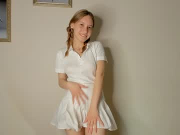 girl
        just_emmy cam image #1680734