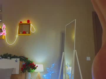 girl
        oliviabr0wn cam image #5731453