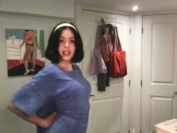 girl
        littlesugarpea cam image #2167474
