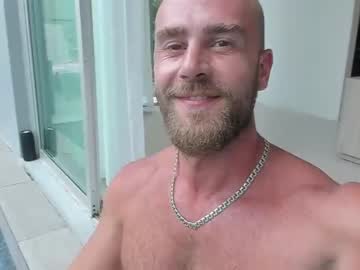 couple
        sexkoligin cam image #4043735
