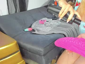 girl
        siswet19 cam image #6704388