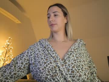 girl
        allayah cam image #3228061