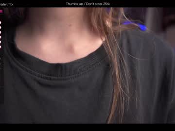 girl
        hermione_potter_couple cam image #1051868