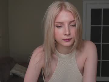 girl
        oh_honey_ cam image #5506414