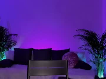 girl
        jessiccaburns cam image #3207802