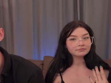 couple
        lazyasses cam image #3662860