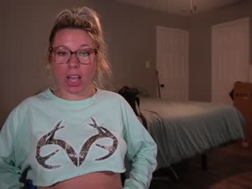 girl
        texas_blonde cam image #1791823