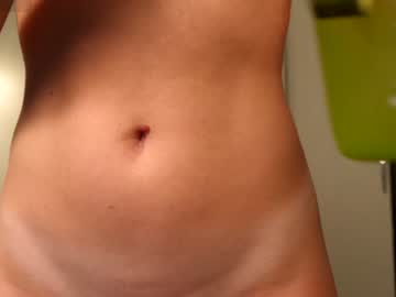 girl
        ronny_ponny cam image #5123801