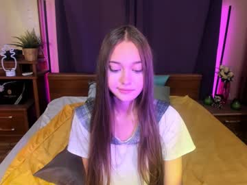 girl
        melisa_sim cam image #1807448