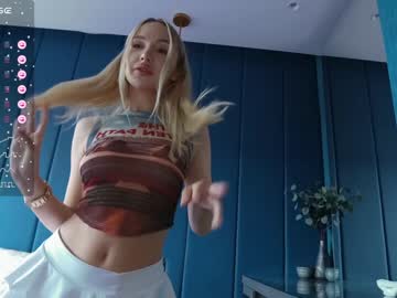 girl
        kriss0leoo cam image #4137051