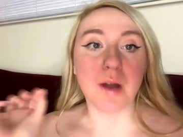 girl
        vanillapuddingpie cam image #5256704