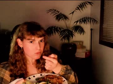 girl
        olivia8697 cam image #1652210