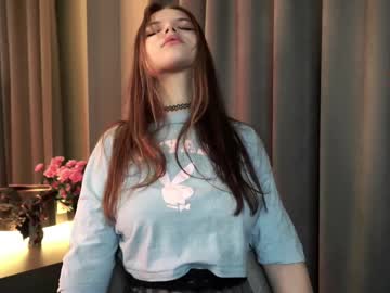 girl
        merciabawden cam image #5548603