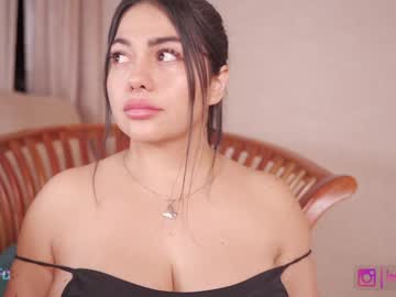 girl
        _lasuescun cam image #1952768