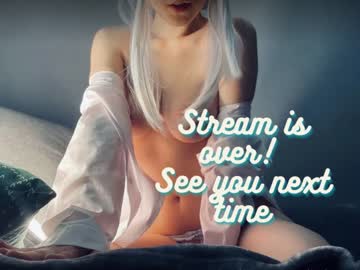 girl
        alice_kosmos cam image #3568170