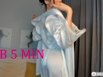 girl
        glori_your_soul cam image #555346