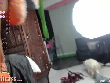couple
        delilahcass cam image #4134601