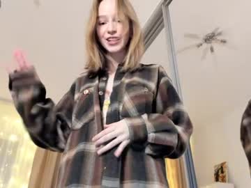 girl
        happiness_s cam image #3068695