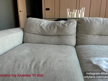 girl
        carolinaherera cam image #3195800