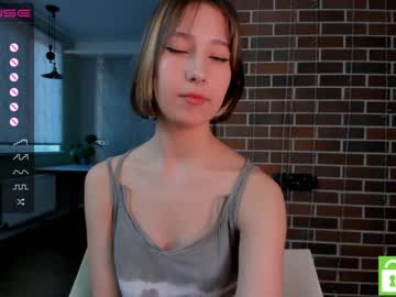girl
        karengordons cam image #1222207